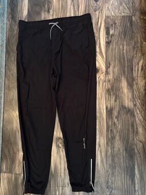 Severed-Men's Black Athletic Jogger Pants - Drawstring Performance Fit-large